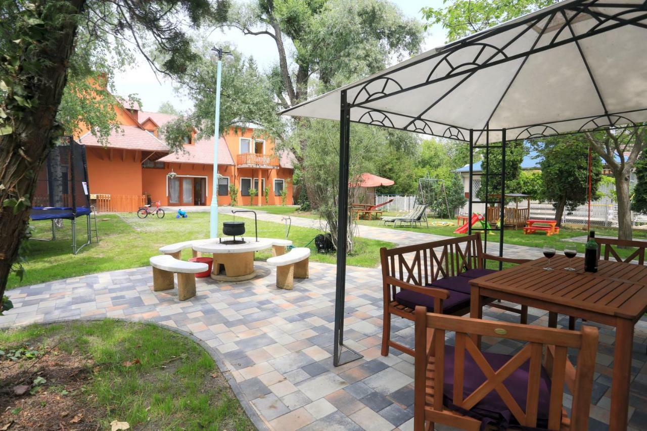 Holiday House Siófok Exteriér fotografie